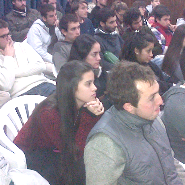 Ciclo de cine y conferencias